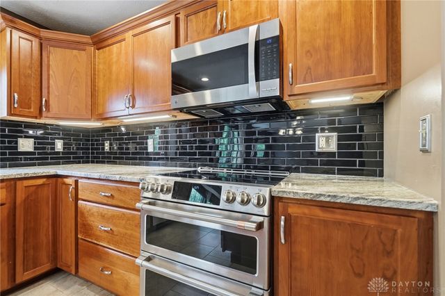 3859 Callaway Court, Bellbrook, OH 45305