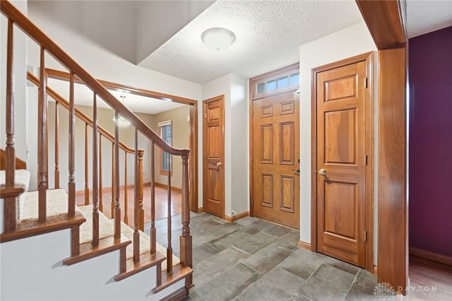 3859 Callaway Court, Bellbrook, OH 45305