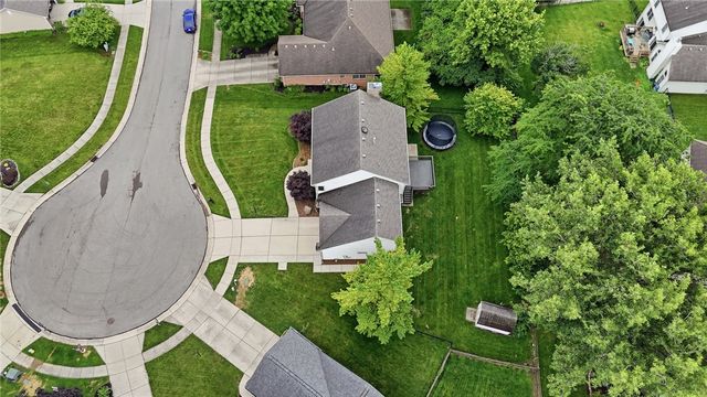 3859 Callaway Court, Bellbrook, OH 45305