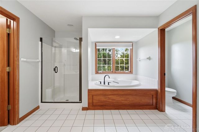 3859 Callaway Court, Bellbrook, OH 45305