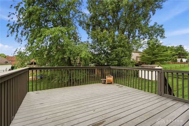3859 Callaway Court, Bellbrook, OH 45305