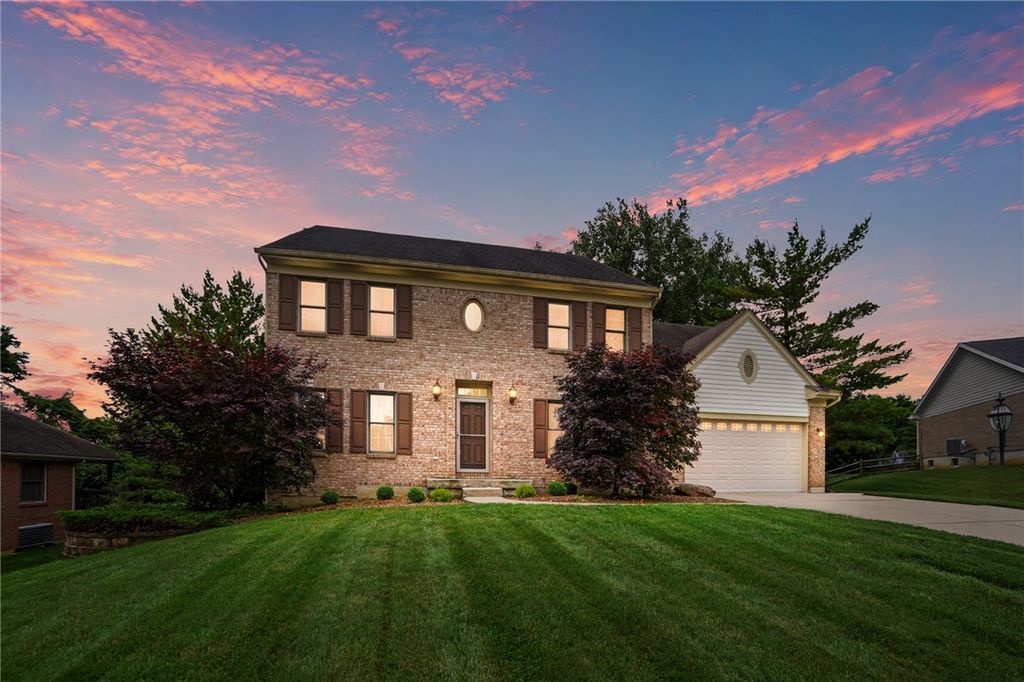 3859 Callaway Court, Bellbrook, OH 45305