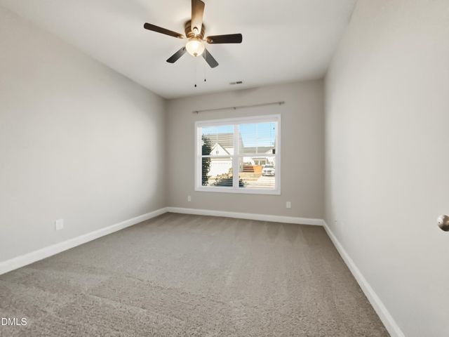 434 Bridgehaven Drive, Raeford, NC 28376