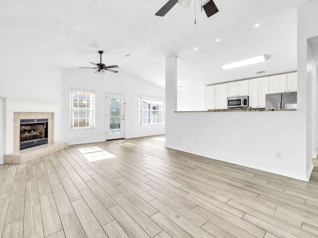 763 Pearl Sand Drive, Mary Esther, FL 32569