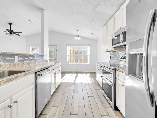 763 Pearl Sand Drive, Mary Esther, FL 32569