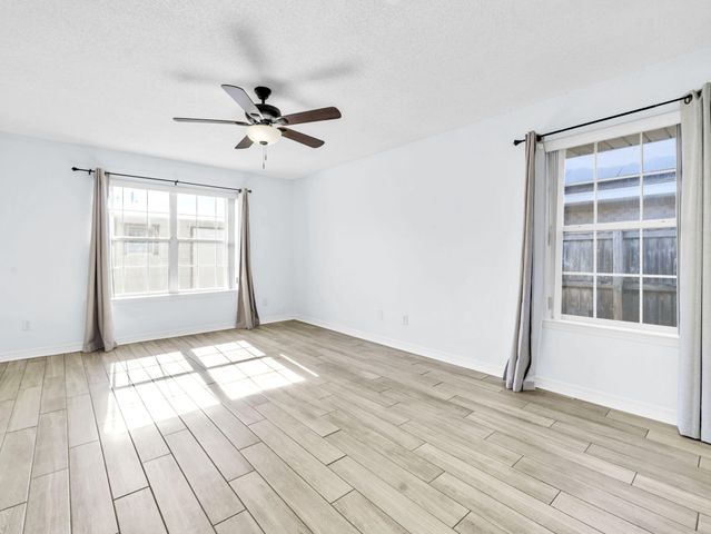 763 Pearl Sand Drive, Mary Esther, FL 32569