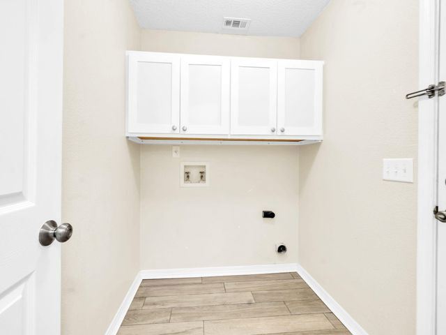 763 Pearl Sand Drive, Mary Esther, FL 32569