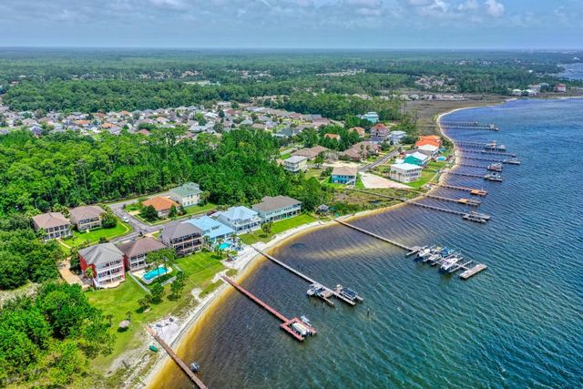 763 Pearl Sand Drive, Mary Esther, FL 32569