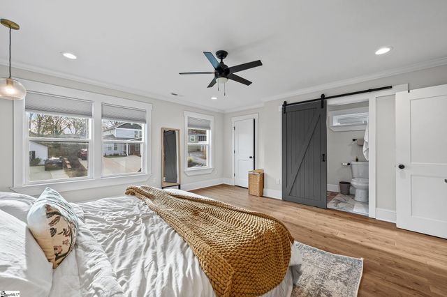 14 Blackwood Street, Greenville, SC 29611