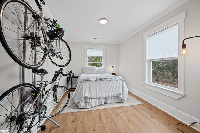 14 Blackwood Street, Greenville, SC 29611