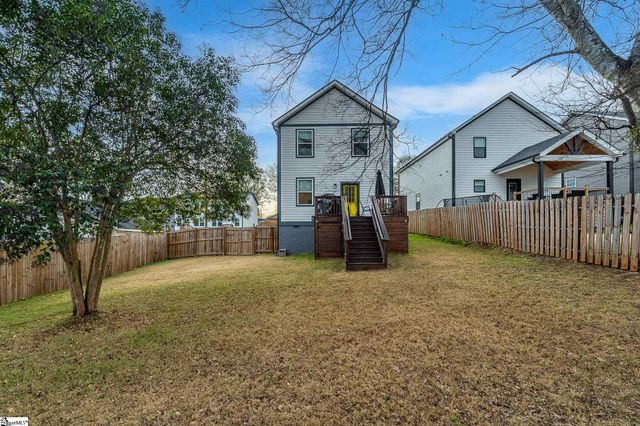 14 Blackwood Street, Greenville, SC 29611