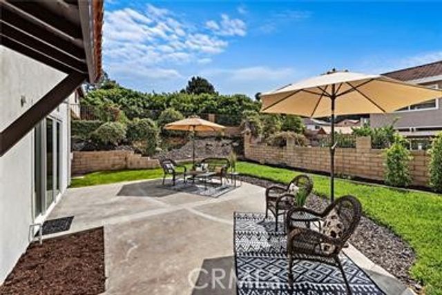 24828 Acropolis, Mission Viejo, CA 92691
