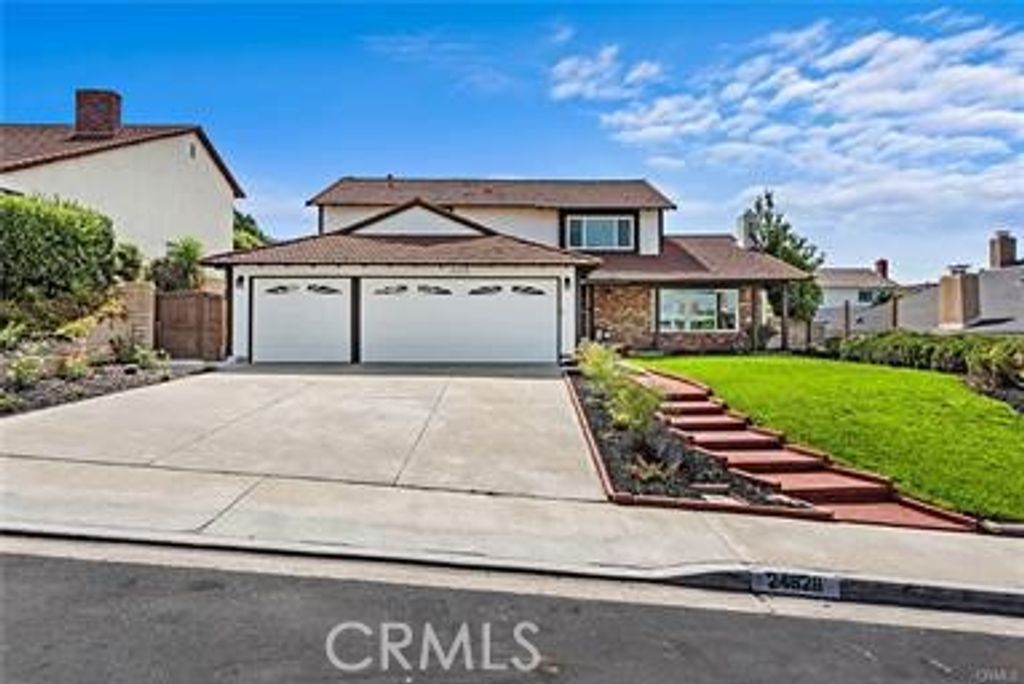 24828 Acropolis, Mission Viejo, CA 92691