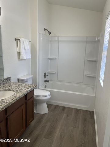 9641 N Gyor Place, Tucson, AZ 85742