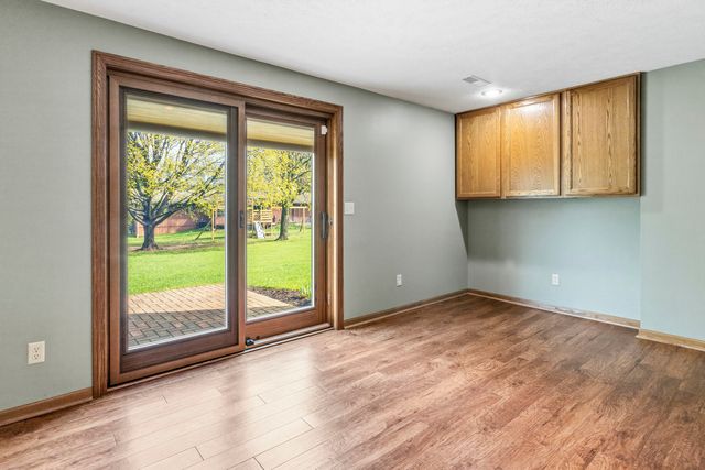 6990 Skyview Trail, Roscoe, IL 61073