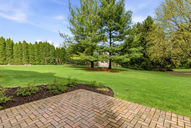 6990 Skyview Trail, Roscoe, IL 61073