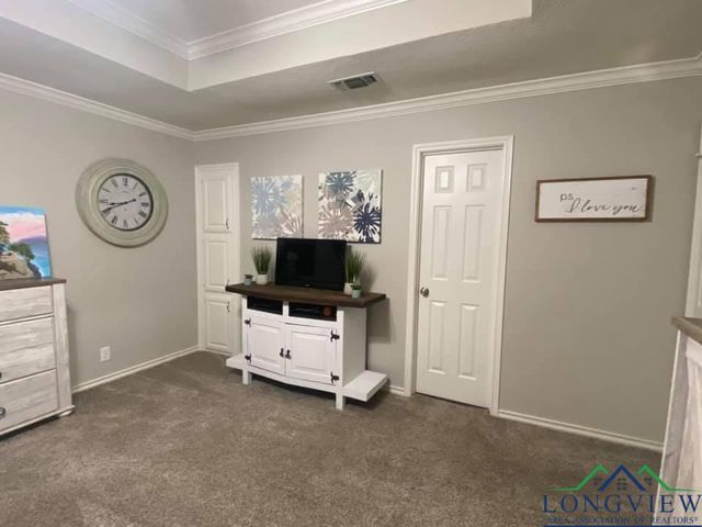 6 Timber Ridge Dr, Atlanta, TX 75551