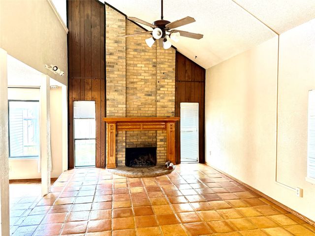 3309 Ivanhoe Lane, Garland, TX 75044