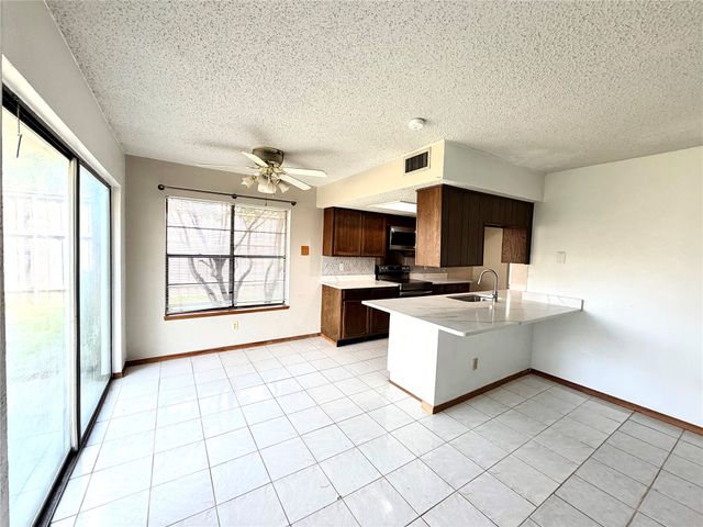 3309 Ivanhoe Lane, Garland, TX 75044