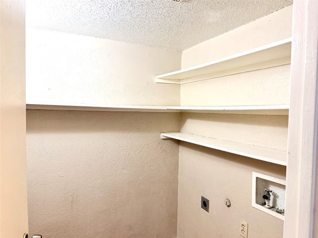 3309 Ivanhoe Lane, Garland, TX 75044