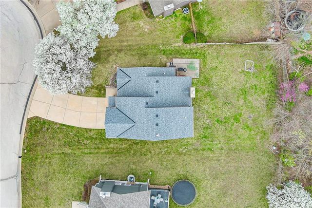 944 N Pine Street, Olathe, KS 66061