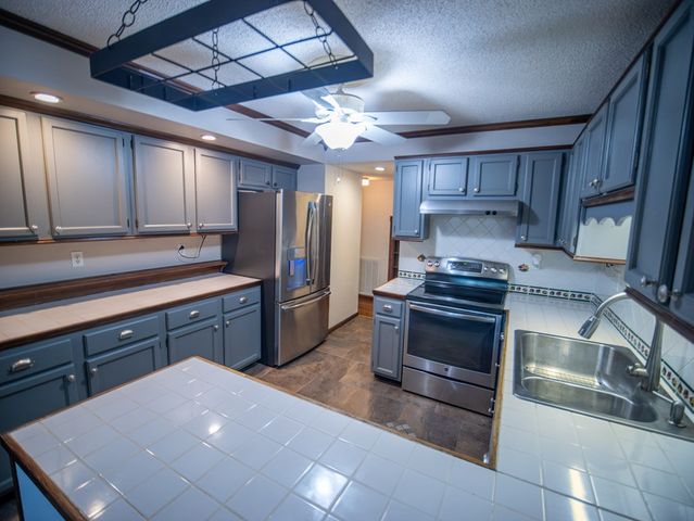 539 Wildwood Drive, Chatsworth, GA 30705