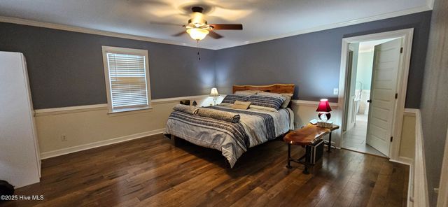 101 W Arrowhead Drive, Clinton, NC 28328