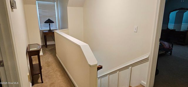 101 W Arrowhead Drive, Clinton, NC 28328
