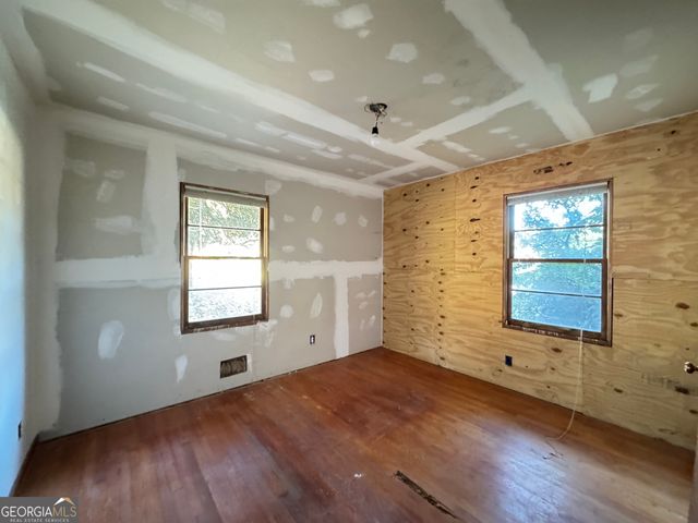 3598 Ingledale Drive SW, Atlanta, GA 30331