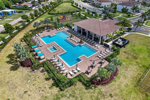 12221 NW 24th Pl, Miami, FL 33167