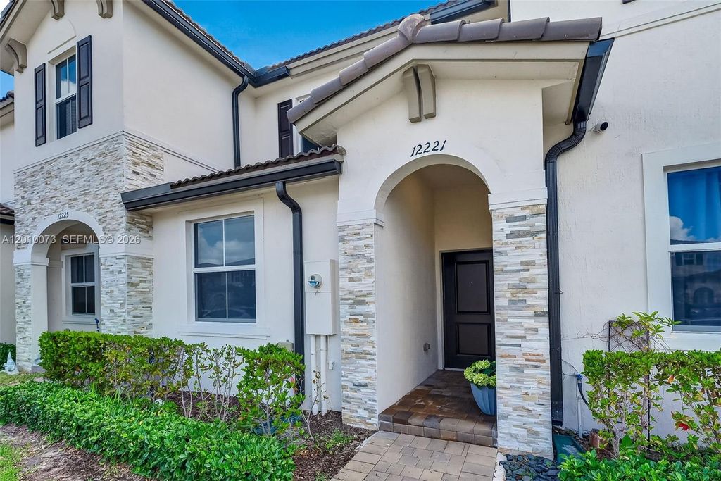 12221 NW 24th Pl, Miami, FL 33167