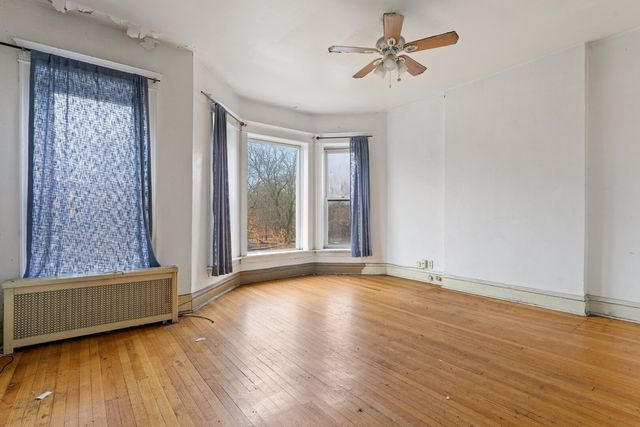 5404 S Drexel Avenue, Chicago, IL 60615