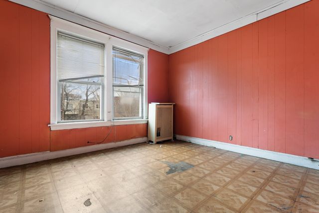 5404 S Drexel Avenue, Chicago, IL 60615
