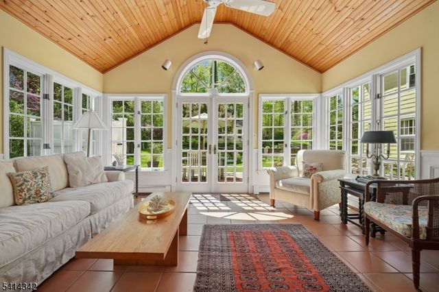 638 Mountain Ave, Berkeley Heights Twp., NJ 07922