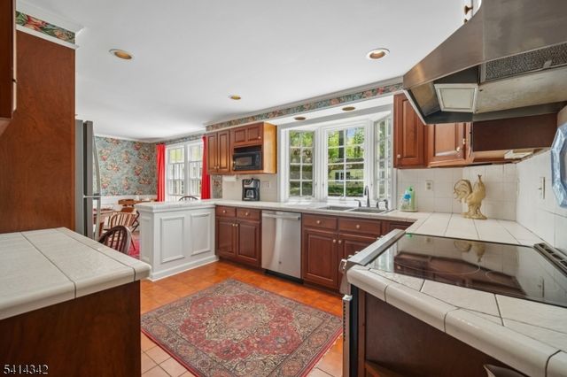 638 Mountain Ave, Berkeley Heights Twp., NJ 07922