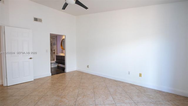 14206 SW 97th Ter, Miami, FL 33186