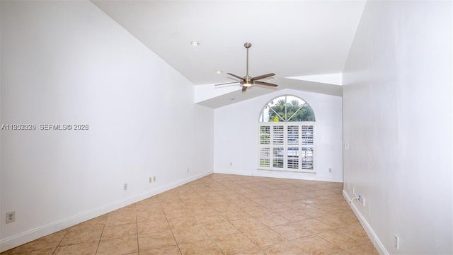 14206 SW 97th Ter, Miami, FL 33186