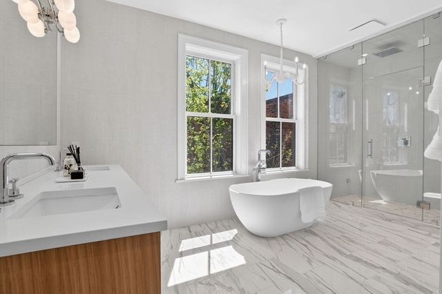 561 East Broadway 561, Boston, MA 02127