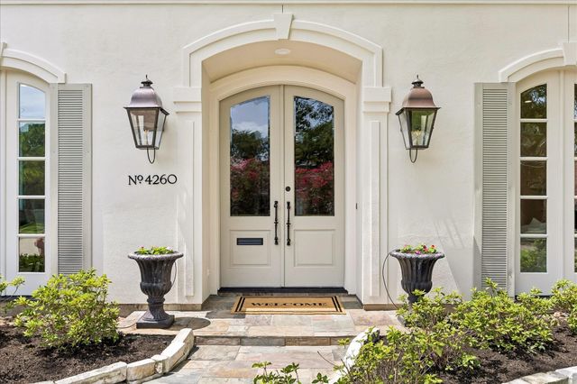4260 Emory Avenue, West University Place, TX 77005