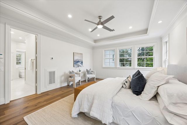 4260 Emory Avenue, West University Place, TX 77005