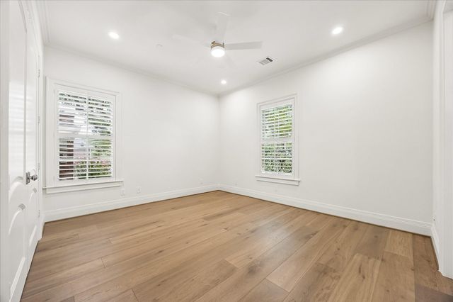 4260 Emory Avenue, West University Place, TX 77005