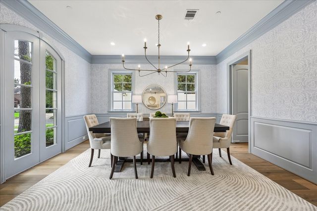 4260 Emory Avenue, West University Place, TX 77005