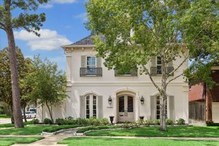 4260 Emory Avenue, West University Place, TX 77005