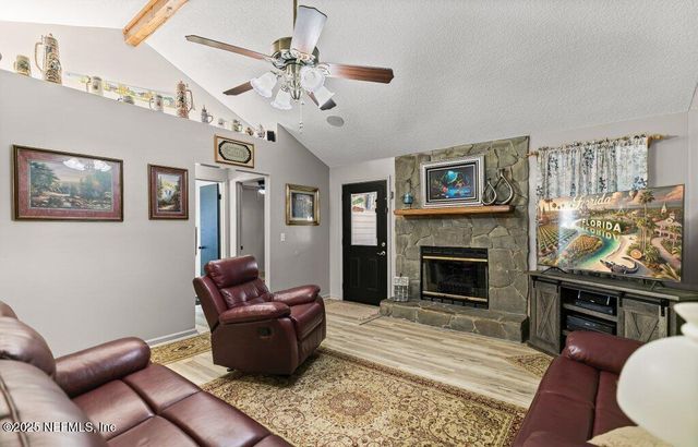 610 HARRINGTON Lane, Jacksonville, FL 32221