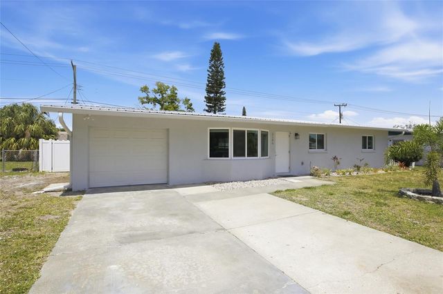 3106 OXFORD DRIVE W, Bradenton, FL 34205