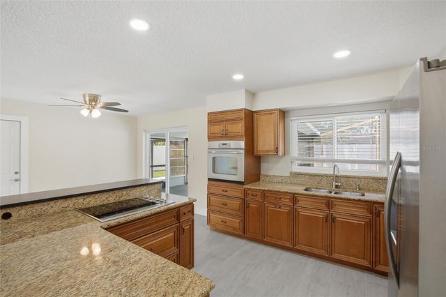 3106 OXFORD DRIVE W, Bradenton, FL 34205