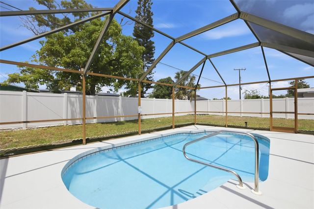 3106 OXFORD DRIVE W, Bradenton, FL 34205