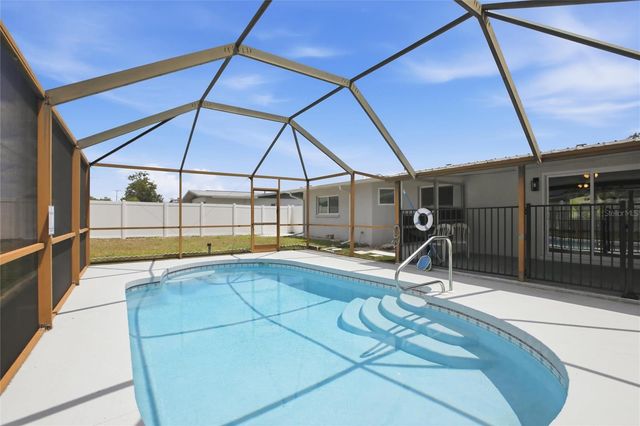 3106 OXFORD DRIVE W, Bradenton, FL 34205