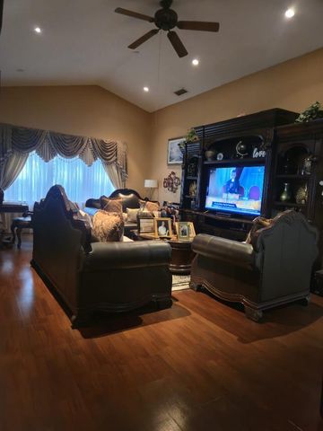 3963 Classic Court, West Palm Beach, FL 33417