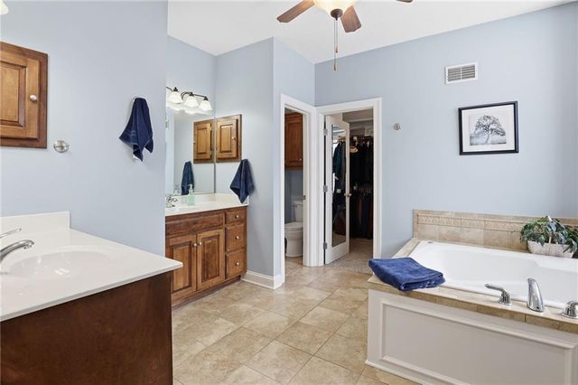 7204 NE 84th Court, Kansas City, MO 64157